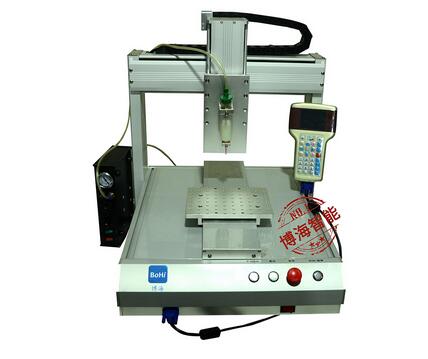 選購點膠機(jī)要看哪些方面